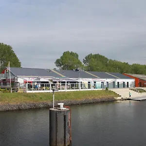 Hostal Herdersbrug Youth, Brujas